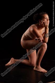 kneeling reference poses of zahara15